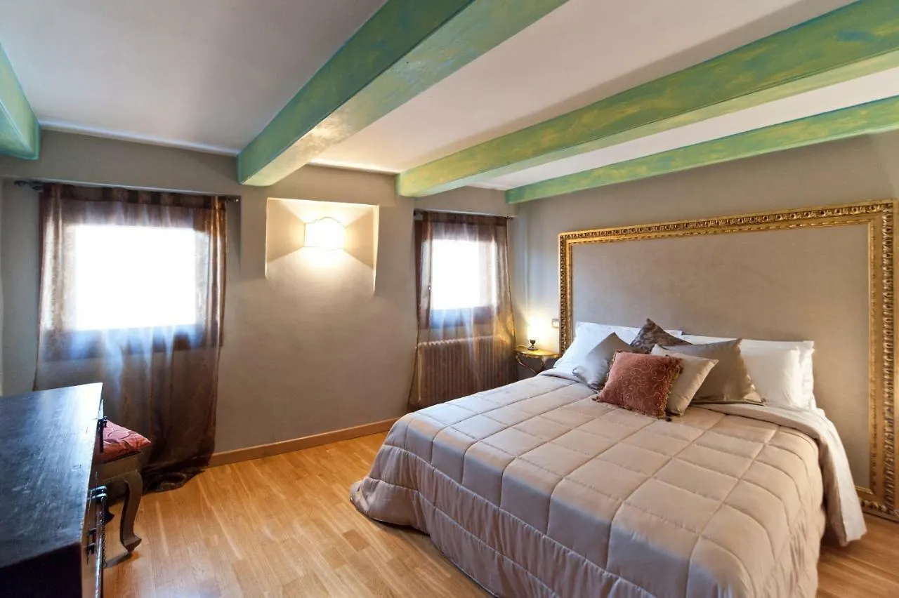 Casanova Penthouse In The Heart Of Venice Italy