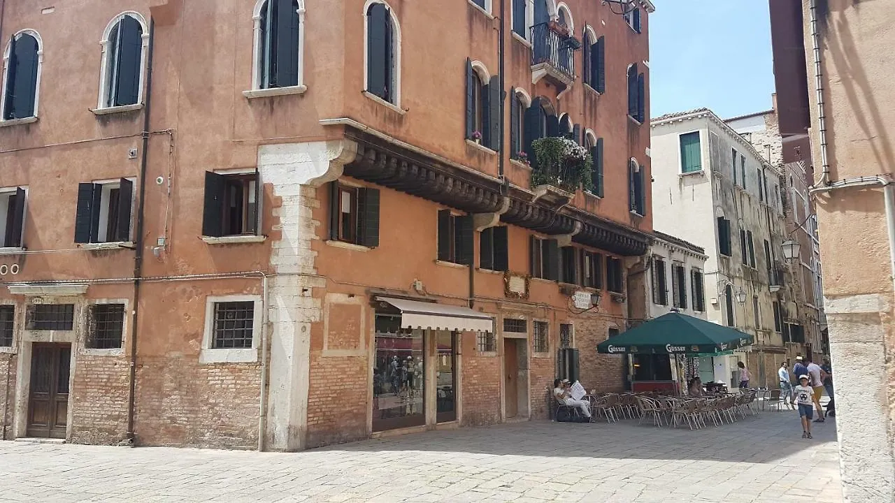 Apartment Casanova Penthouse In The Heart Of Venice