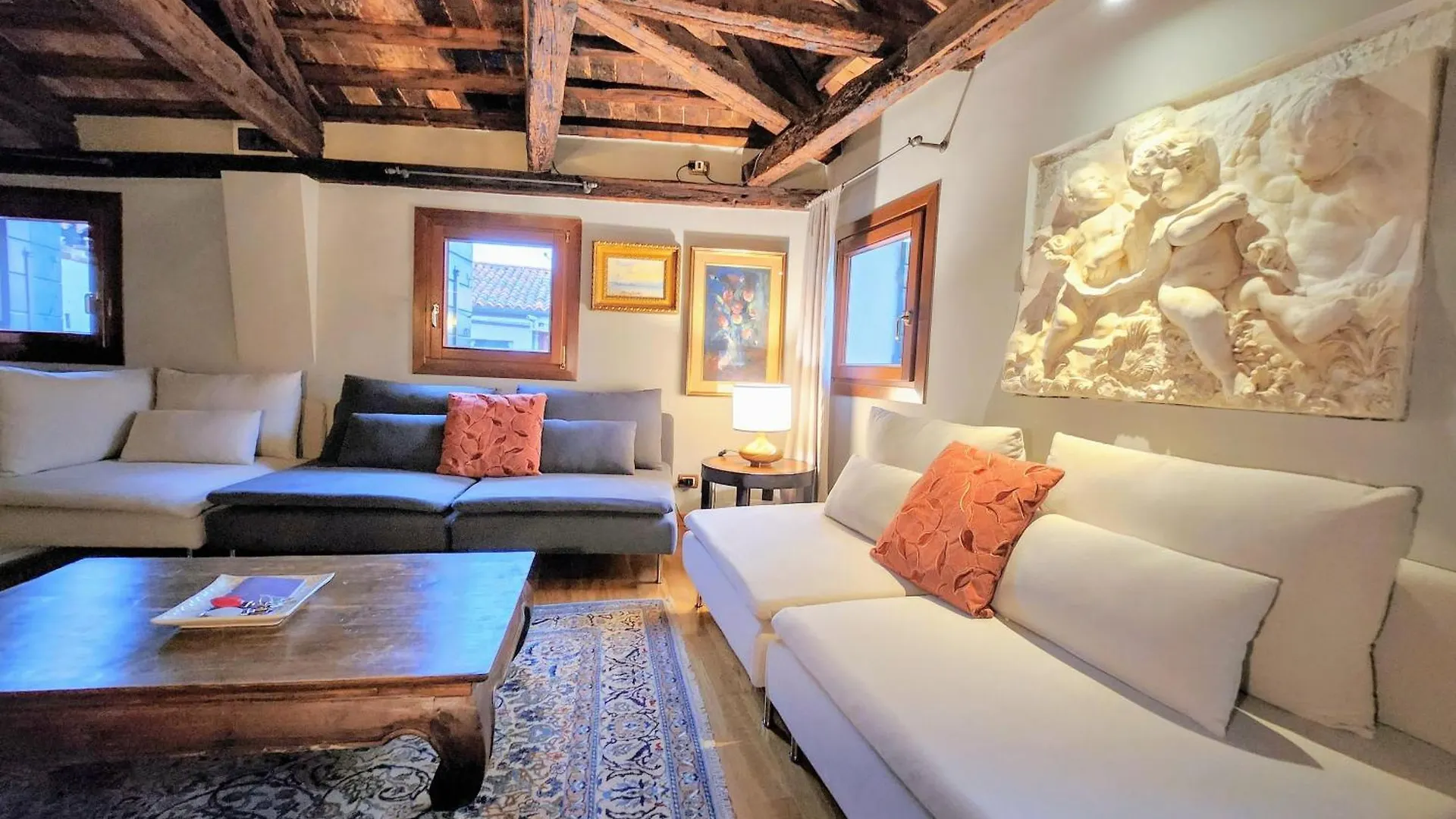 Apartment Casanova Penthouse In The Heart Of Venice